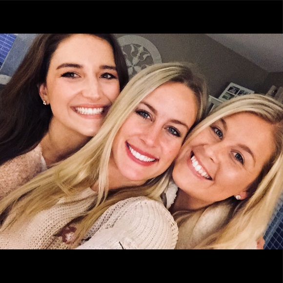 Meet your Posher, Megan - Picture 4 of 7